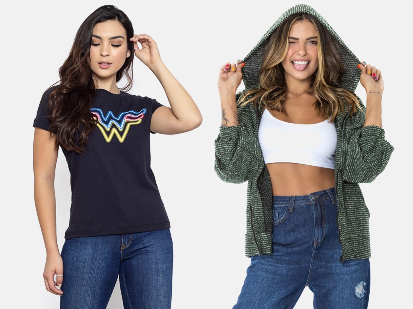 Still com modelo finalizado: dupla de looks femininos, camiseta estampada e moletom com capuz
